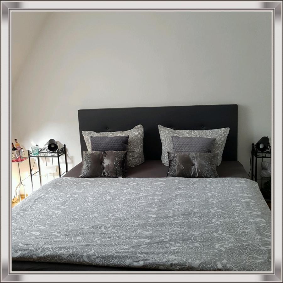 Ferienwohnung An Der Nordseekuste Mit Parkblick Und Kostenfreiem Wlan Apartment Wilhelmshaven